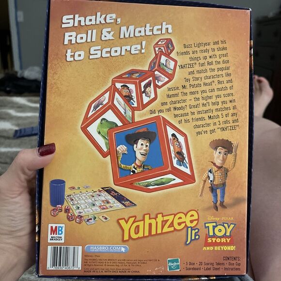 Vintage Yahtzee Jr. Disney Pixar Toy Story & Beyond Edition Milton Bradley 2002 - Picture 2 of 6